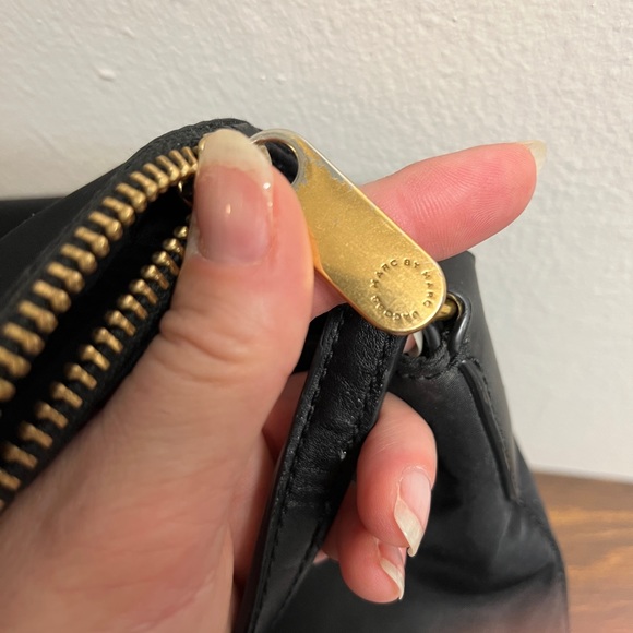 Black leather/nylon combo Purse - Picture 5 of 5